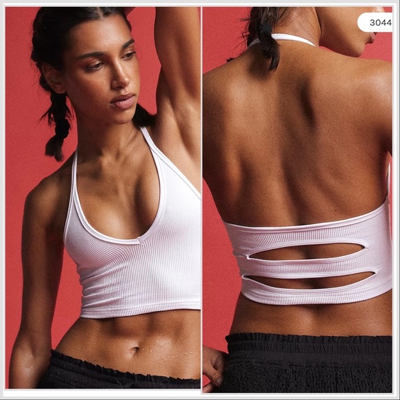 Free People Tops - NWOT Free People Happiness Runs Strappy Back Halter Crop in White Size XS/S